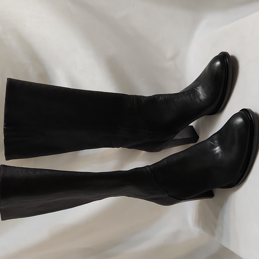 Kennth Cole New York Tall Black Leather Pimp My Ride Heeled Boots (W Size 8.5)